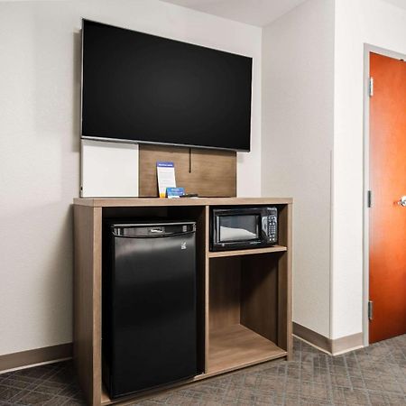 Comfort Suites Columbia Northeast - Fort Jackson Екстер'єр фото