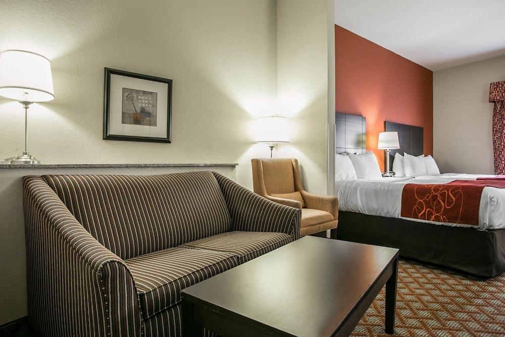 Comfort Suites Columbia Northeast - Fort Jackson Екстер'єр фото