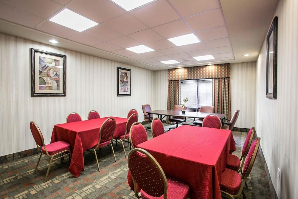 Comfort Suites Columbia Northeast - Fort Jackson Екстер'єр фото