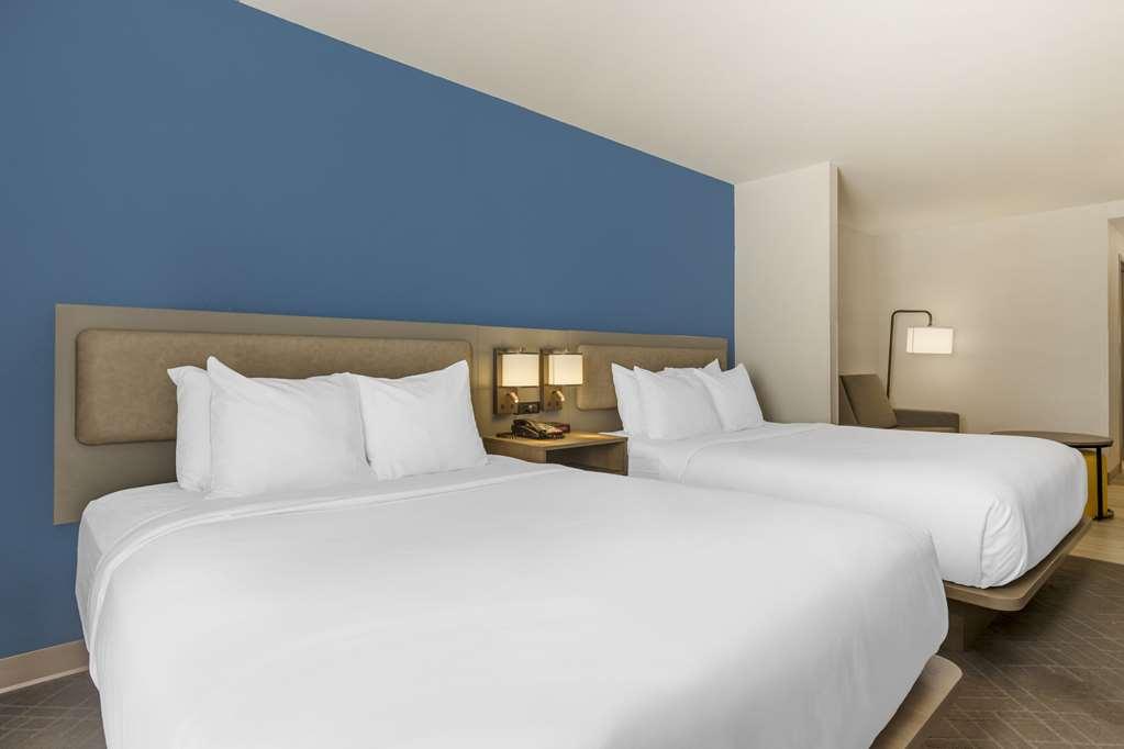 Comfort Suites Columbia Northeast - Fort Jackson Номер фото