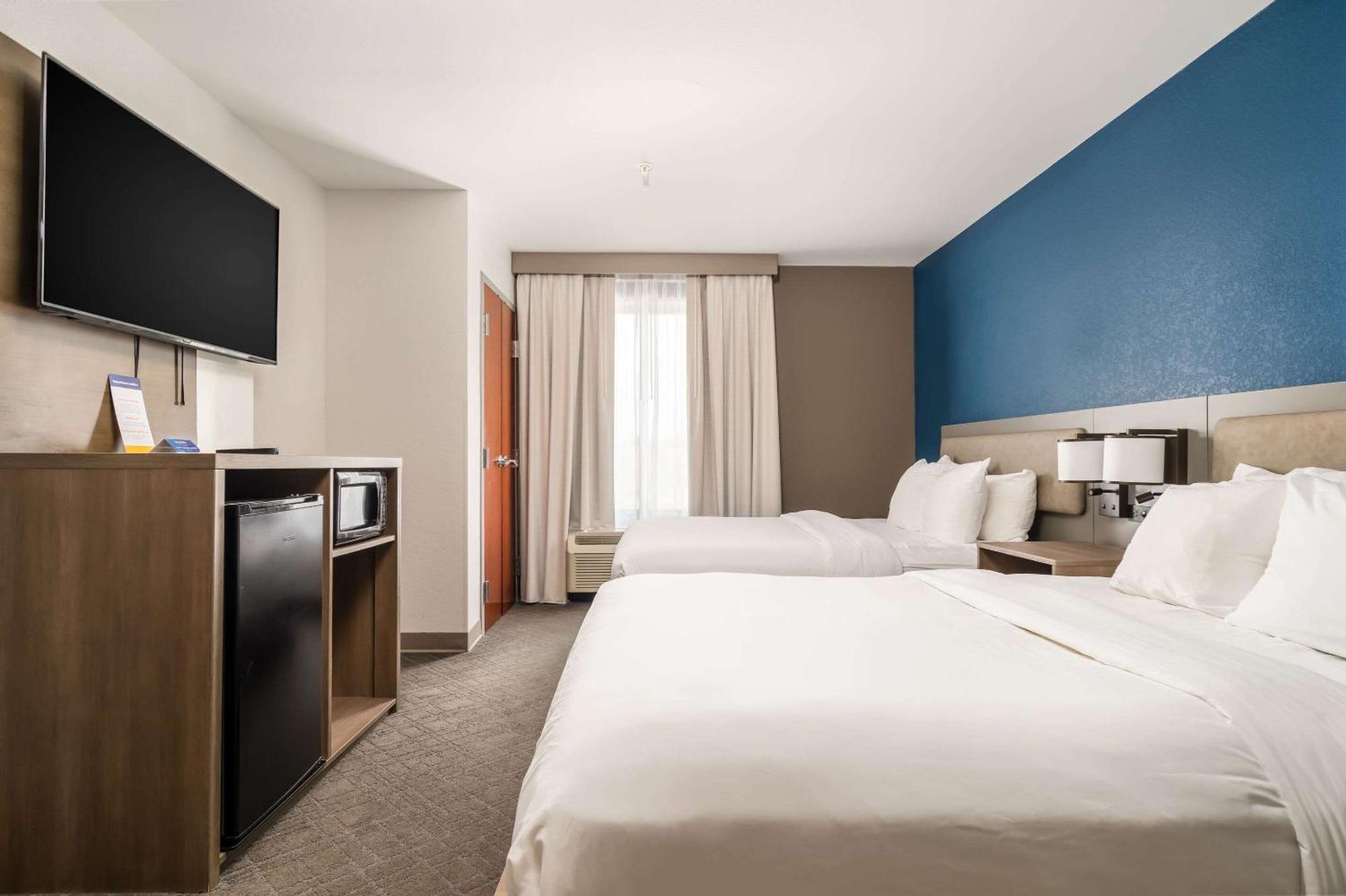 Comfort Suites Columbia Northeast - Fort Jackson Екстер'єр фото