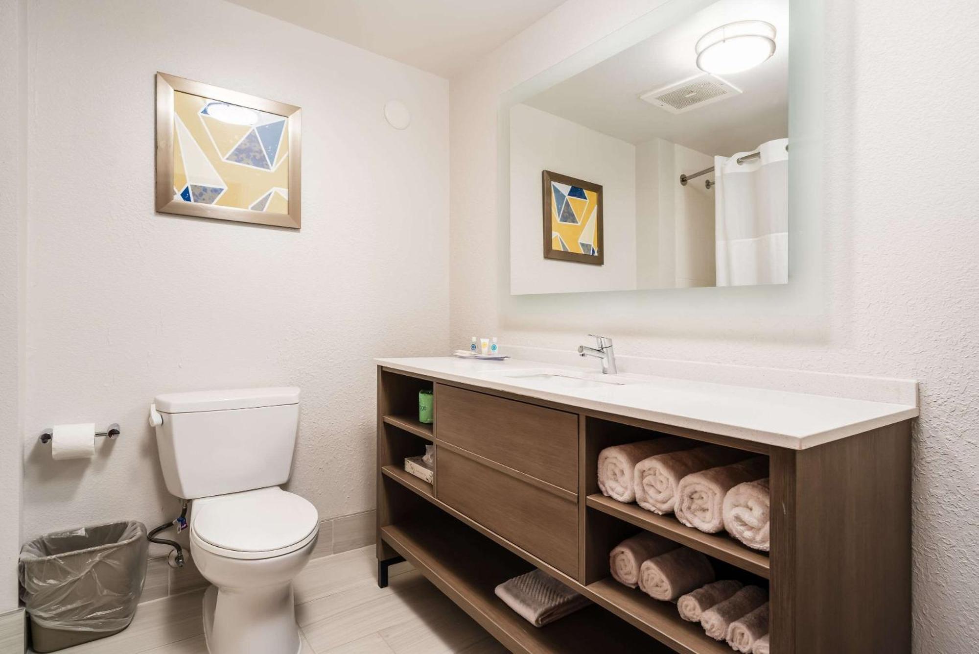 Comfort Suites Columbia Northeast - Fort Jackson Екстер'єр фото